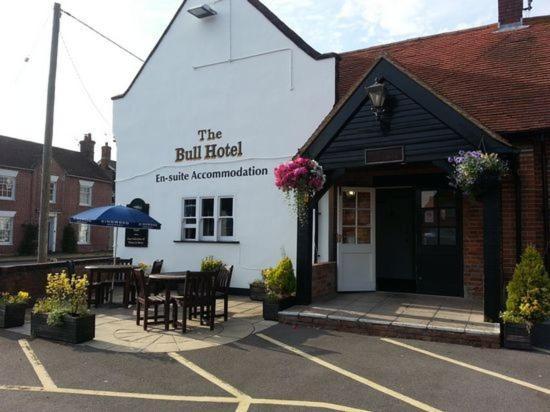 The Bull Hotel Downton  Екстер'єр фото